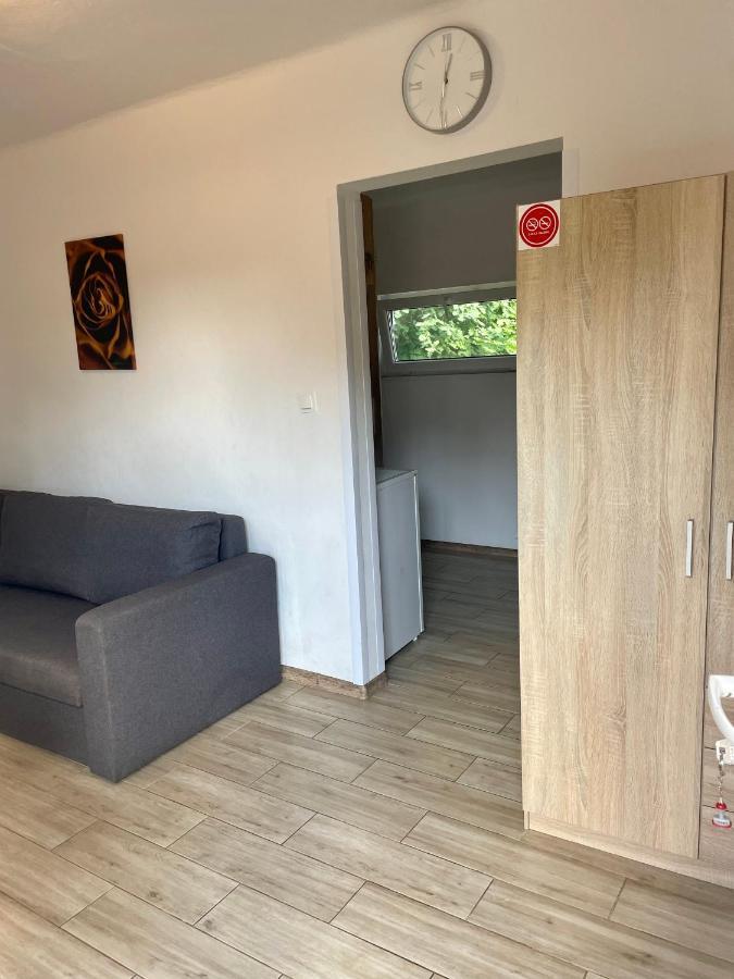 فندق Osrodek Wypoczynkowy Flora فيرليغ المظهر الخارجي الصورة